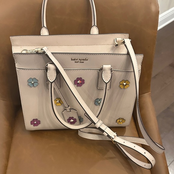 kate spade Handbags - Kate Spade Cream Satchel with Floral Accents